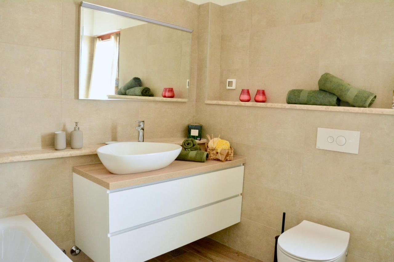 Private Villa "San Servolo House" With Sea View And Private Pool Buje Zewnętrze zdjęcie